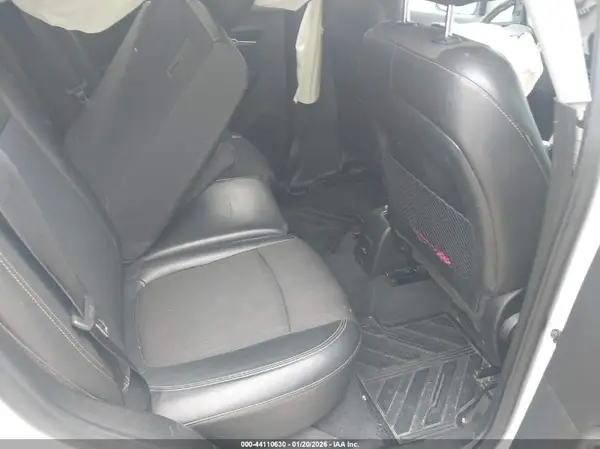 3GNCJPSB1KL239586 2019 CHEVROLET TRAX - Image 8