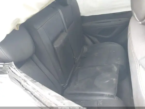 3GNCJPSB1KL341857 2019 CHEVROLET TRAX - Image 8