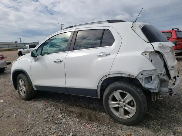 3GNCJPSB1KL400891 2019 CHEVROLET TRAX - Image 2