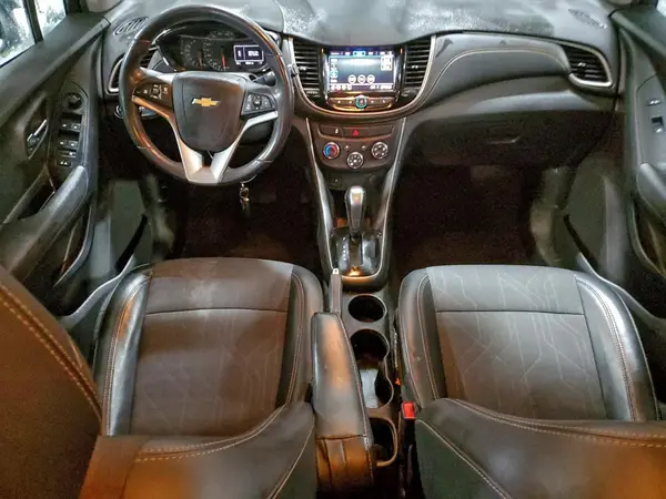 3GNCJPSB1LL143913 2020 CHEVROLET TRAX - Image 8