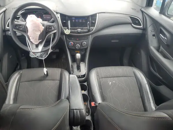 3GNCJPSB1LL179861 2020 CHEVROLET TRAX - Image 8
