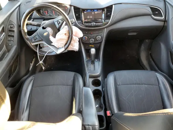 3GNCJPSB1LL215628 2020 CHEVROLET TRAX - Image 8