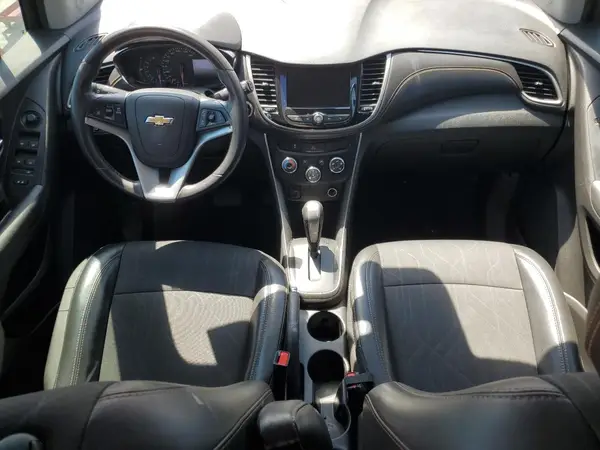 3GNCJPSB1LL255241 2020 CHEVROLET TRAX - Image 8