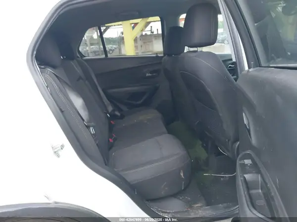 3GNCJPSB1LL262562 2020 CHEVROLET TRAX - Image 8
