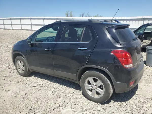 3GNCJPSB1LL318371 2020 CHEVROLET TRAX - Image 2