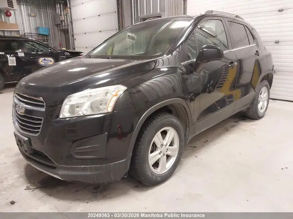 3GNCJPSB2GL118105 2016 CHEVROLET TRAX - Image 2