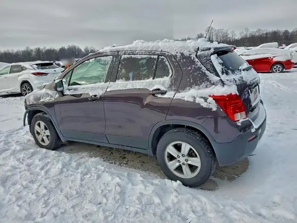 3GNCJPSB2GL125751 2016 CHEVROLET TRAX - Image 2