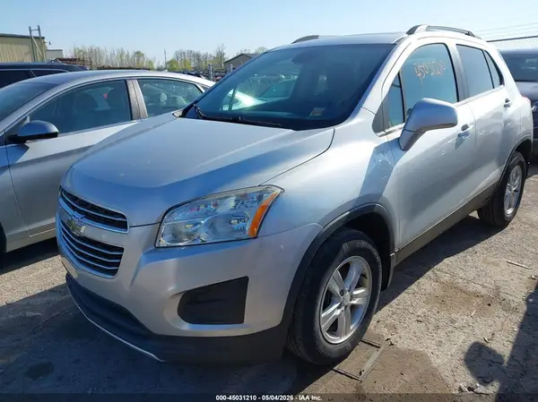 3GNCJPSB2GL156949 2016 CHEVROLET TRAX - Image 2