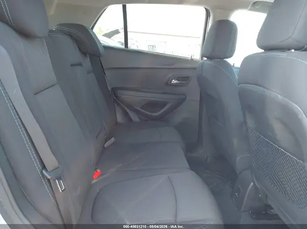 3GNCJPSB2GL156949 2016 CHEVROLET TRAX - Image 8