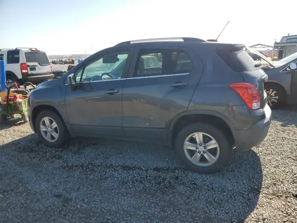 3GNCJPSB2GL163139 2016 CHEVROLET TRAX - Image 2