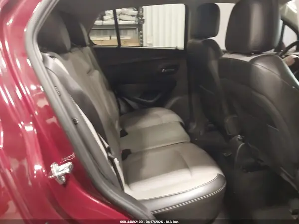 3GNCJPSB2GL215983 2016 CHEVROLET TRAX - Image 8