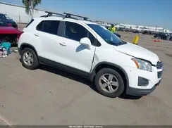 3GNCJPSB2GL256758 2016 CHEVROLET TRAX