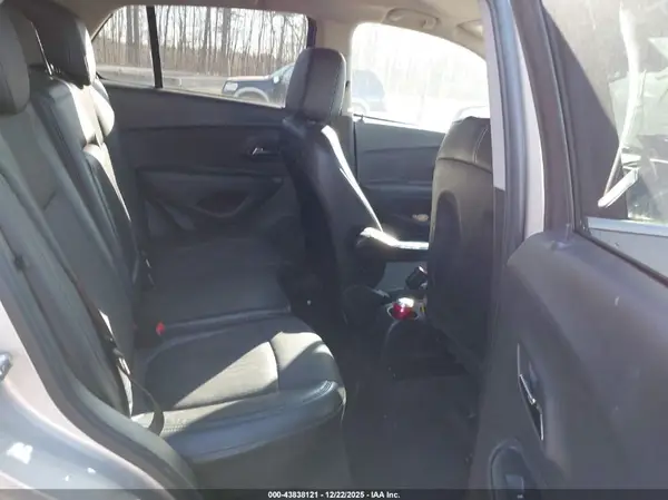 3GNCJPSB2GL259773 2016 CHEVROLET TRAX - Image 8