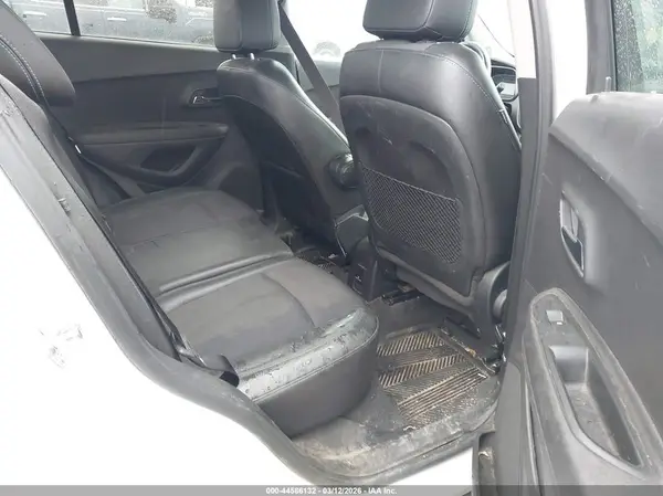 3GNCJPSB2GL262172 2016 CHEVROLET TRAX - Image 8