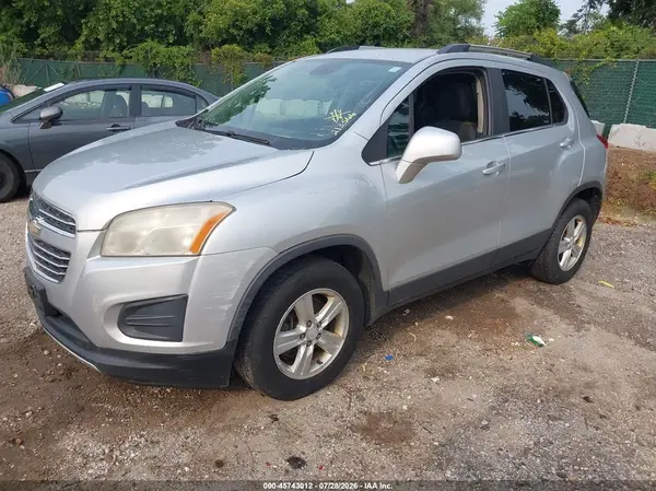 3GNCJPSB2GL271664 2016 CHEVROLET TRAX - Image 2