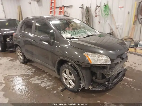 3GNCJPSB2GL276962 2016 CHEVROLET TRAX - Image 1
