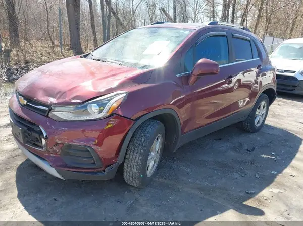 3GNCJPSB2HL169296 2017 CHEVROLET TRAX - Image 2