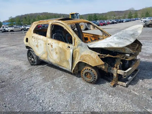 3GNCJPSB2HL229528 2017 CHEVROLET TRAX - Image 1