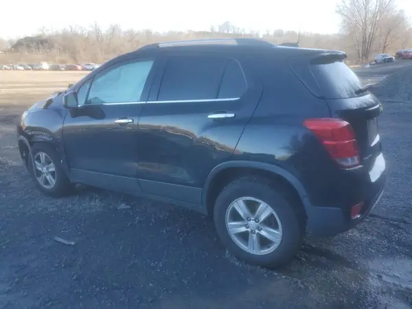 3GNCJPSB2HL255448 2017 CHEVROLET TRAX - Image 2