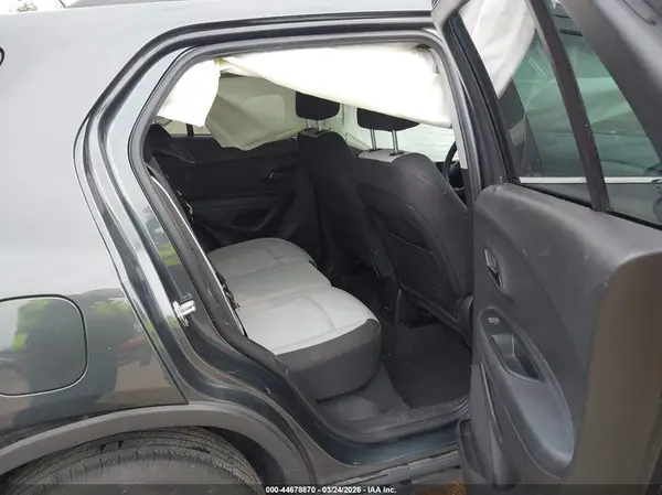 3GNCJPSB2HL267986 2017 CHEVROLET TRAX - Image 8
