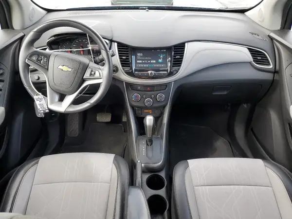 3GNCJPSB2HL277806 2017 CHEVROLET TRAX - Image 8