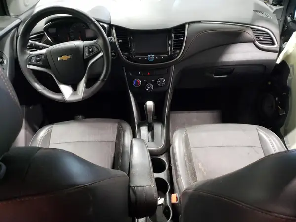 3GNCJPSB2HL289583 2017 CHEVROLET TRAX - Image 8