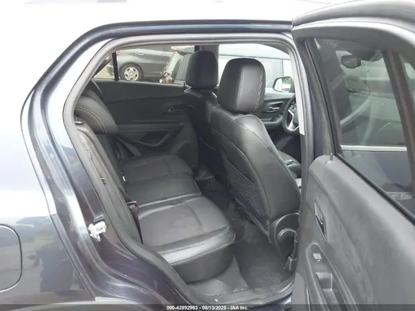 3GNCJPSB2JL168493 2018 CHEVROLET TRAX - Image 8