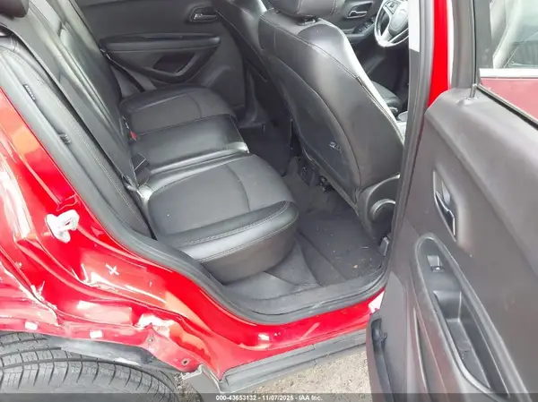 3GNCJPSB2JL173399 2018 CHEVROLET TRAX - Image 8