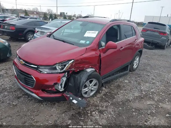 3GNCJPSB2JL193152 2018 CHEVROLET TRAX - Image 2