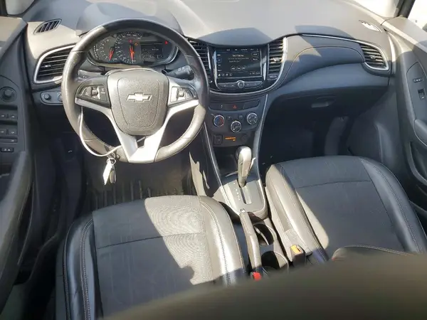 3GNCJPSB2JL205834 2018 CHEVROLET TRAX - Image 8