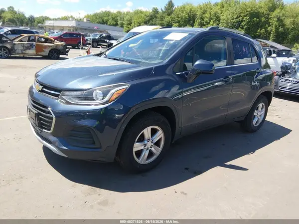 3GNCJPSB2JL212329 2018 CHEVROLET TRAX - Image 2