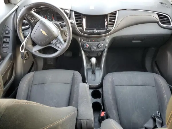 3GNCJPSB2JL212461 2018 CHEVROLET TRAX - Image 8
