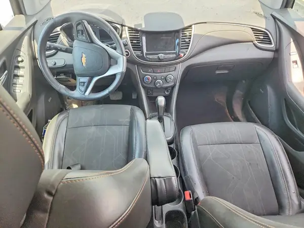 3GNCJPSB2JL221399 2018 CHEVROLET TRAX - Image 8