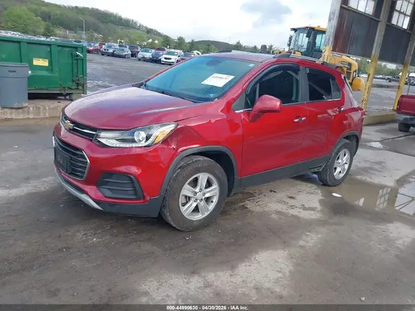 3GNCJPSB2JL265144 2018 CHEVROLET TRAX - Image 2