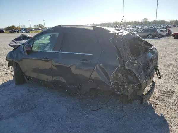 3GNCJPSB2JL306839 2018 CHEVROLET TRAX - Image 2