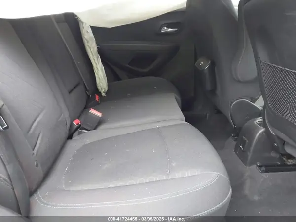 3GNCJPSB2JL339632 2018 CHEVROLET TRAX - Image 8