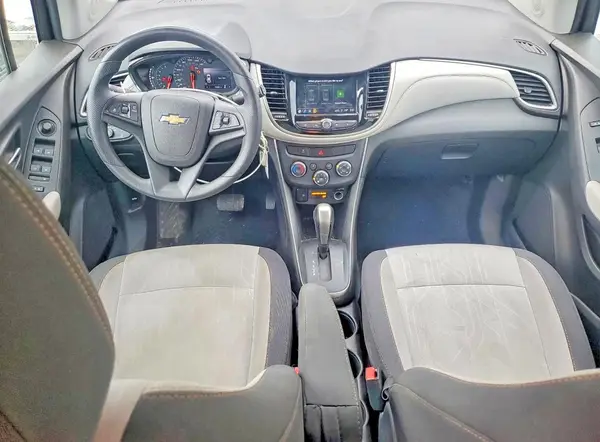 3GNCJPSB2JL349920 2018 CHEVROLET TRAX - Image 8