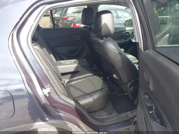 3GNCJPSB2JL404270 2018 CHEVROLET TRAX - Image 8