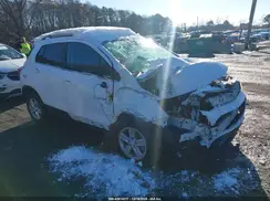 3GNCJPSB2KL195873 2019 CHEVROLET TRAX