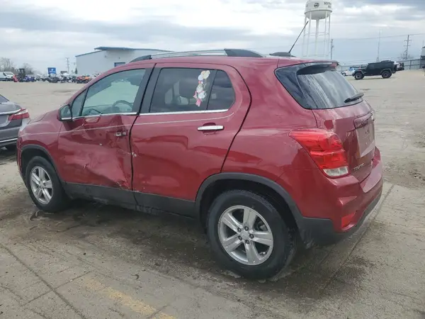 3GNCJPSB2KL209819 2019 CHEVROLET TRAX - Image 2