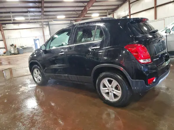 3GNCJPSB2KL224515 2019 CHEVROLET TRAX - Image 2