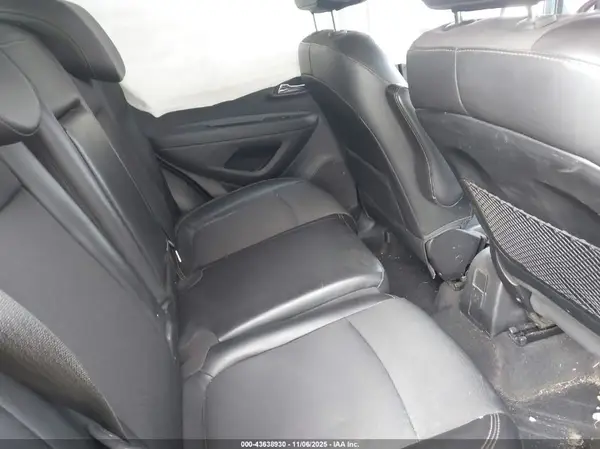 3GNCJPSB2KL254386 2019 CHEVROLET TRAX - Image 8
