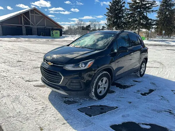 3GNCJPSB2KL254520 2019 CHEVROLET TRAX - Image 2