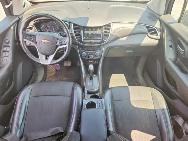 3GNCJPSB2KL261046 2019 CHEVROLET TRAX - Image 8