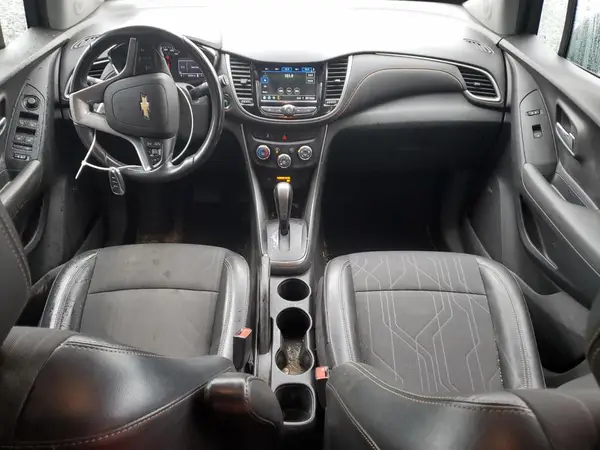 3GNCJPSB2KL369957 2019 CHEVROLET TRAX - Image 8