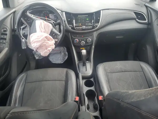 3GNCJPSB2KL401256 2019 CHEVROLET TRAX - Image 8