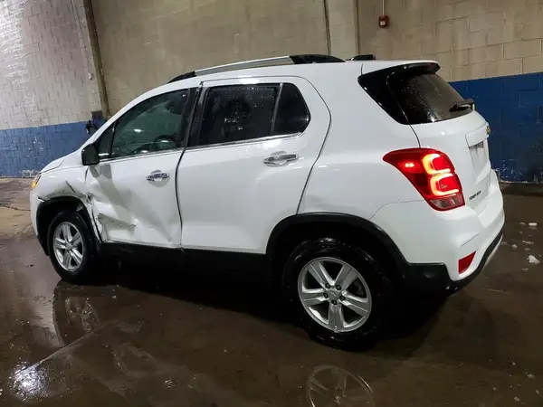 3GNCJPSB2LL129471 2020 CHEVROLET TRAX - Image 2