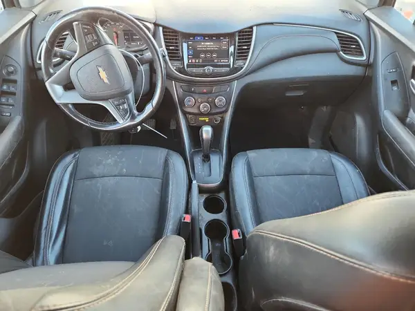 3GNCJPSB2LL145976 2020 CHEVROLET TRAX - Image 8