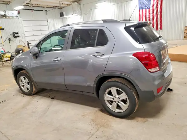3GNCJPSB2LL151163 2020 CHEVROLET TRAX - Image 2