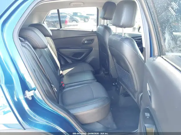 3GNCJPSB2LL161238 2020 CHEVROLET TRAX - Image 8
